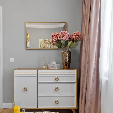 Apartment Comfort By Art *