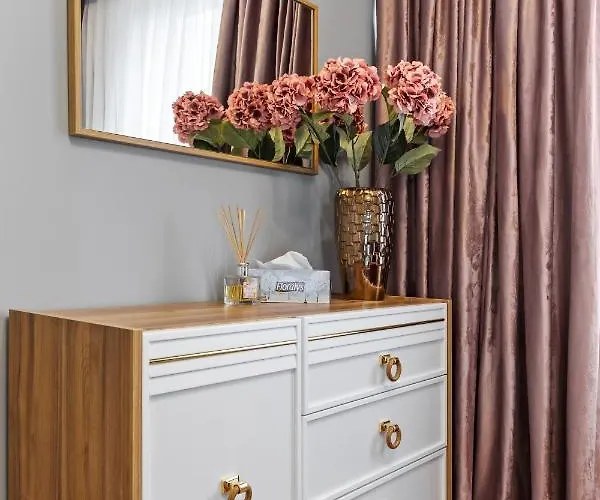 Comfort By Art * ブカレスト