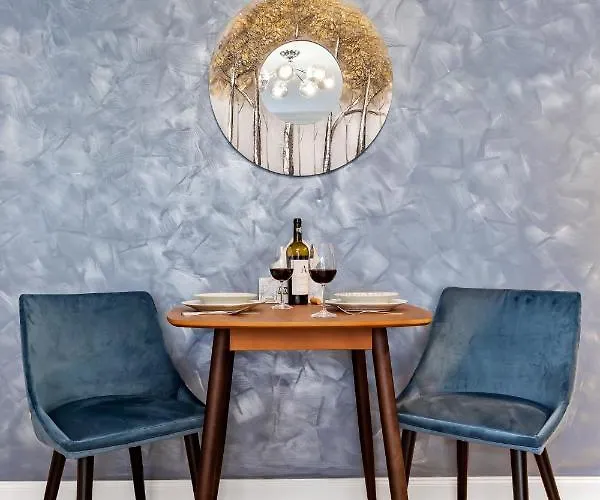 Comfort By Art 布加勒斯特